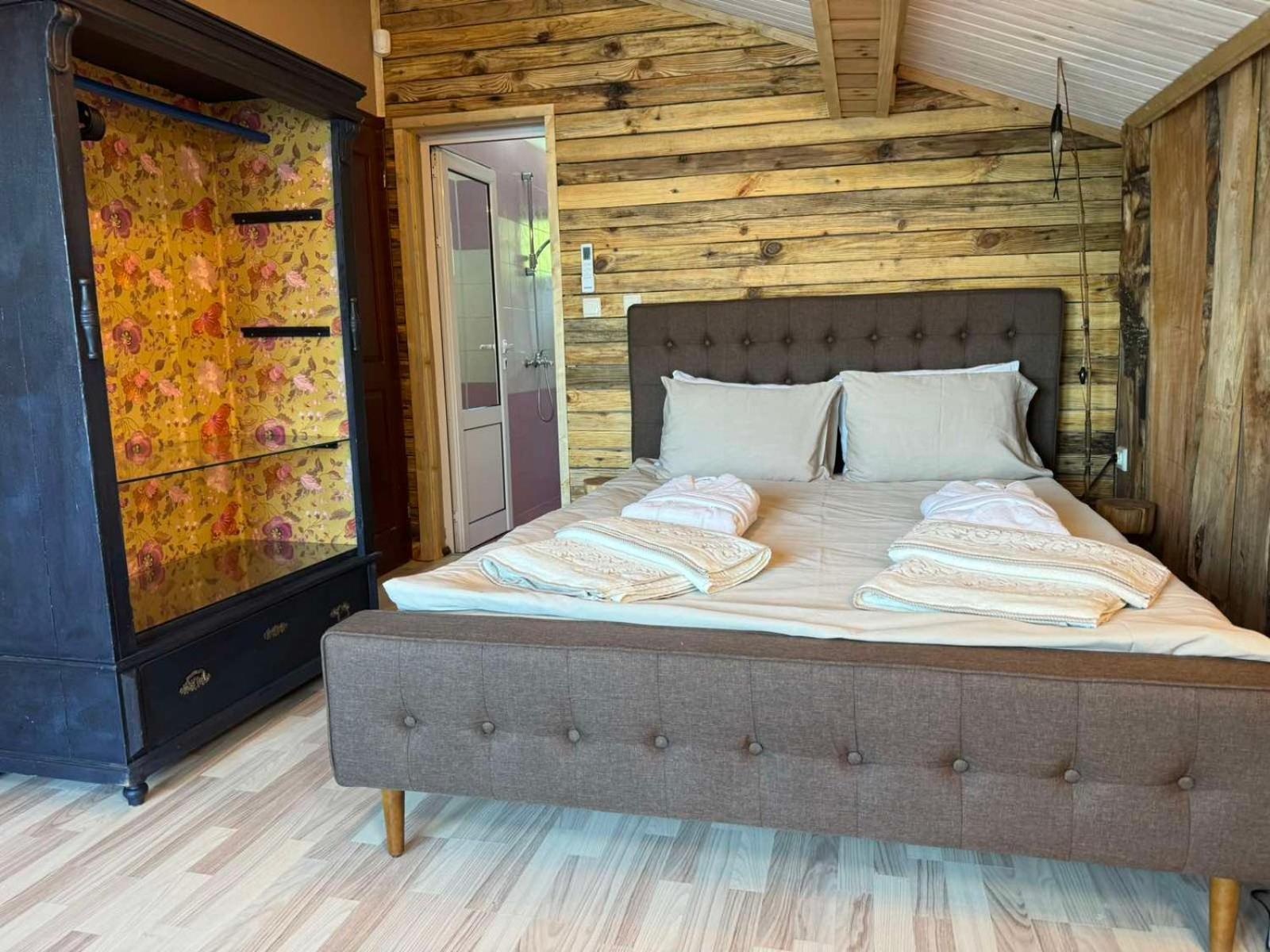 Iskar By Bookvillabg Holiday home Shtarkelovo Gnezdo